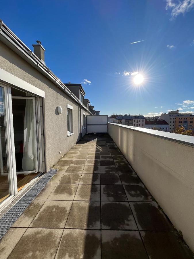 Penthouse Near Central Station With Free Parking ウィーン エクステリア 写真